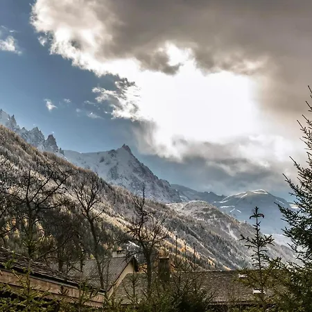 Beautiful Well Located Sleeps 8 Apartamento Chamonix